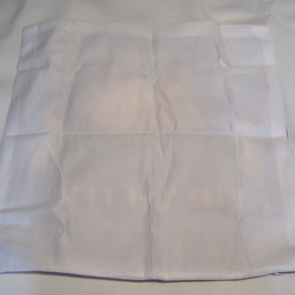 Islamic EID Al-FITR Ramadan Mubarak Pillow Case Muslim Gift Idea | 17.7” x 17.7" - Picture 2 of 2